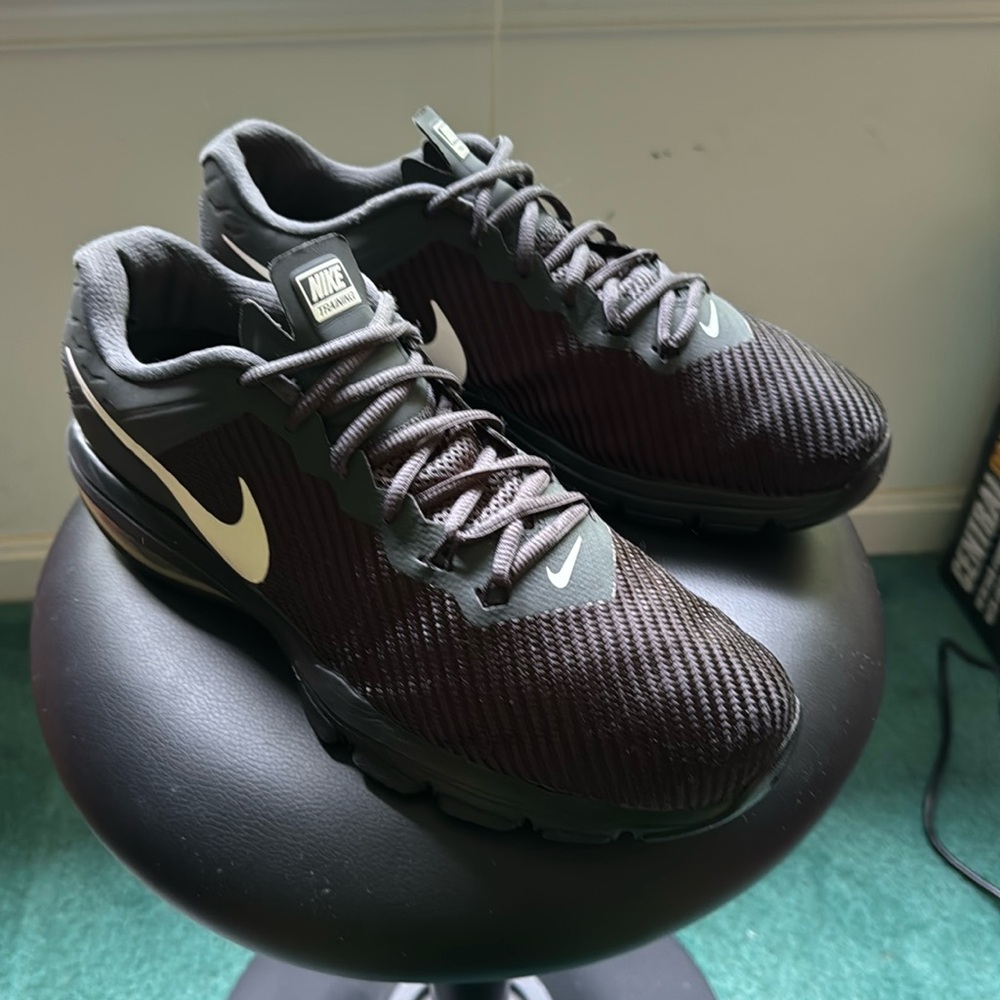 Nike Air Max Full Ride Tr 1.5 - Black/White (No box)